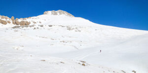 Collarada 2.886 m por el barranco de Azús