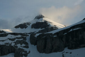 Collaradeta 2.729 m y peña Nevera 2.721 m